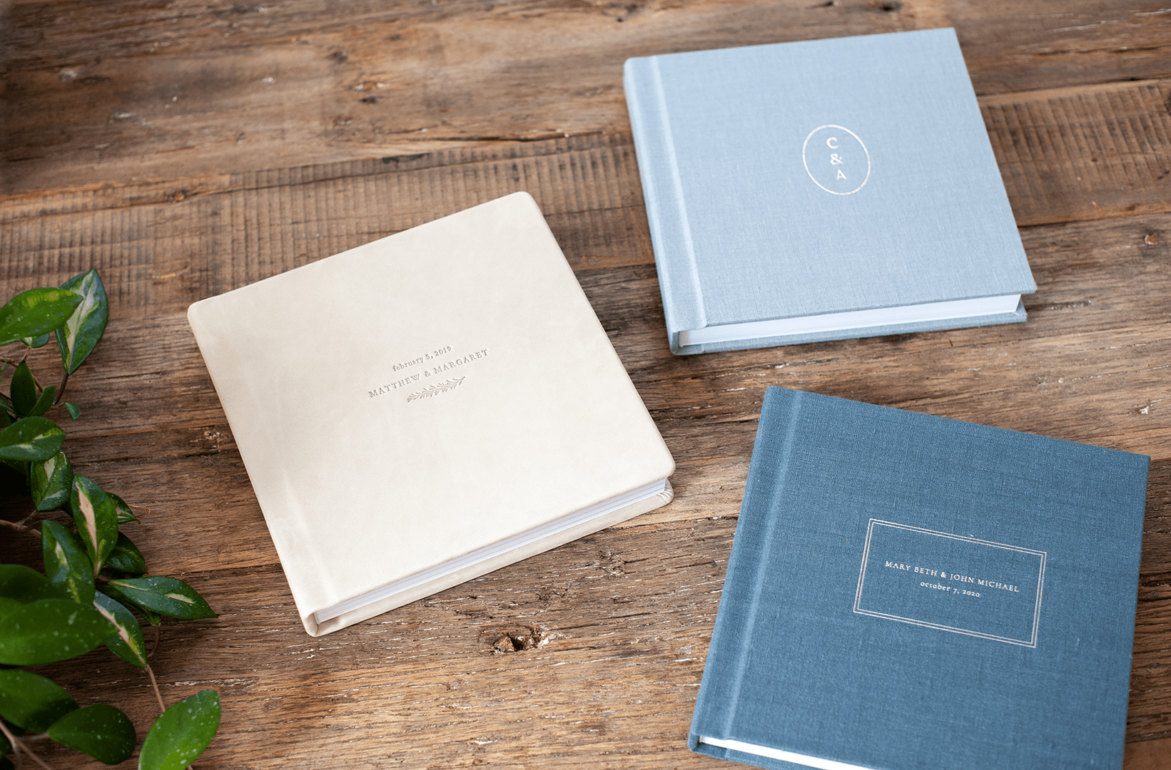 Customized linen wedding albums