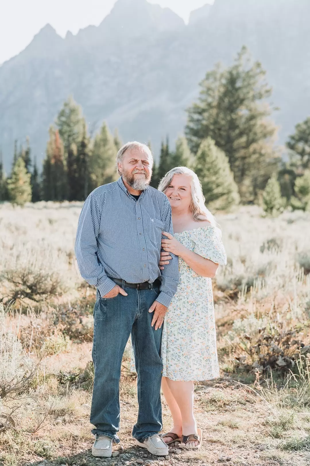 anniversary couples photoshoot in grand teton national park