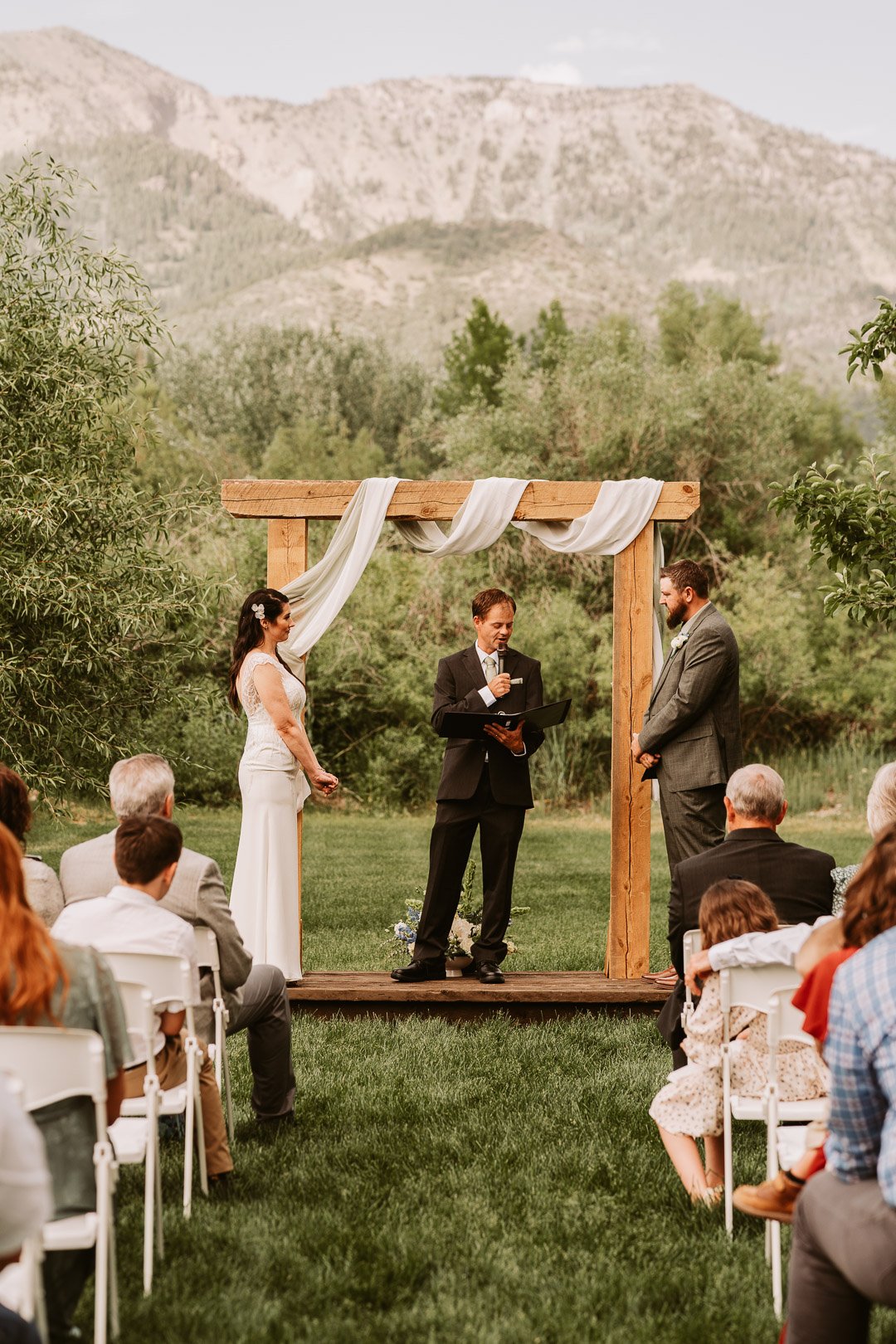Romantic timeless wedding photo ceremony